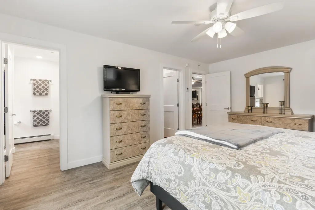 36 Orioles Way Sanford ME 04073