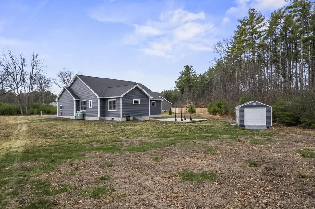 36 Orioles Way Sanford ME 04073