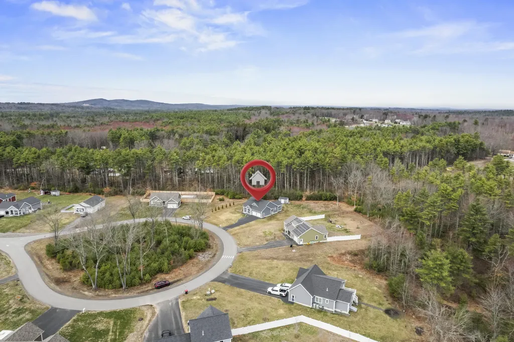 36 Orioles Way Sanford ME 04073