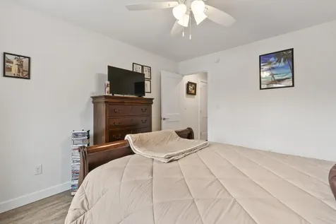 36 Orioles Way Sanford ME 04073