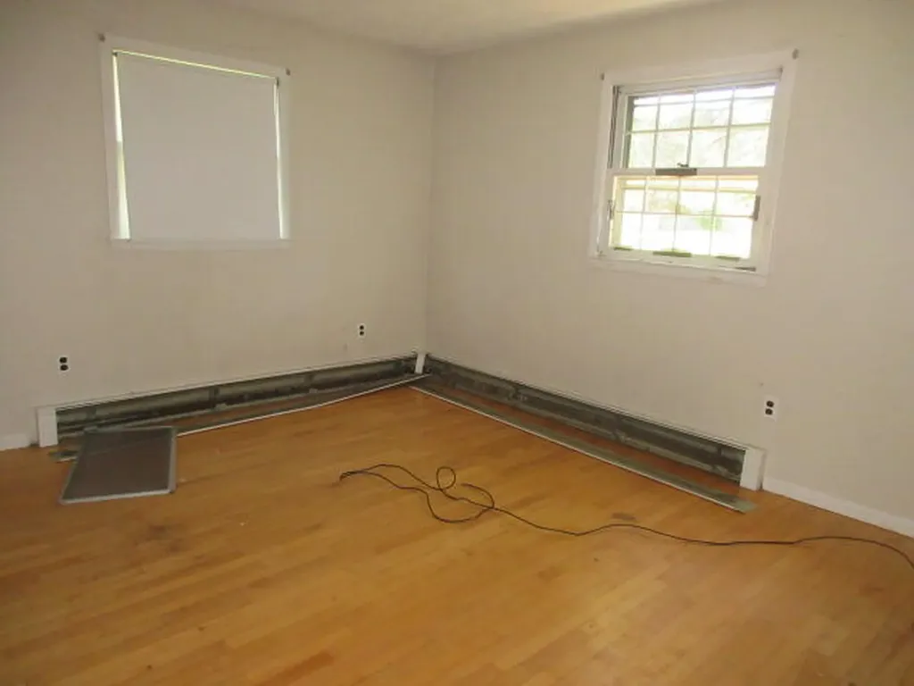 29 Hutchinson Drive Augusta ME 04330