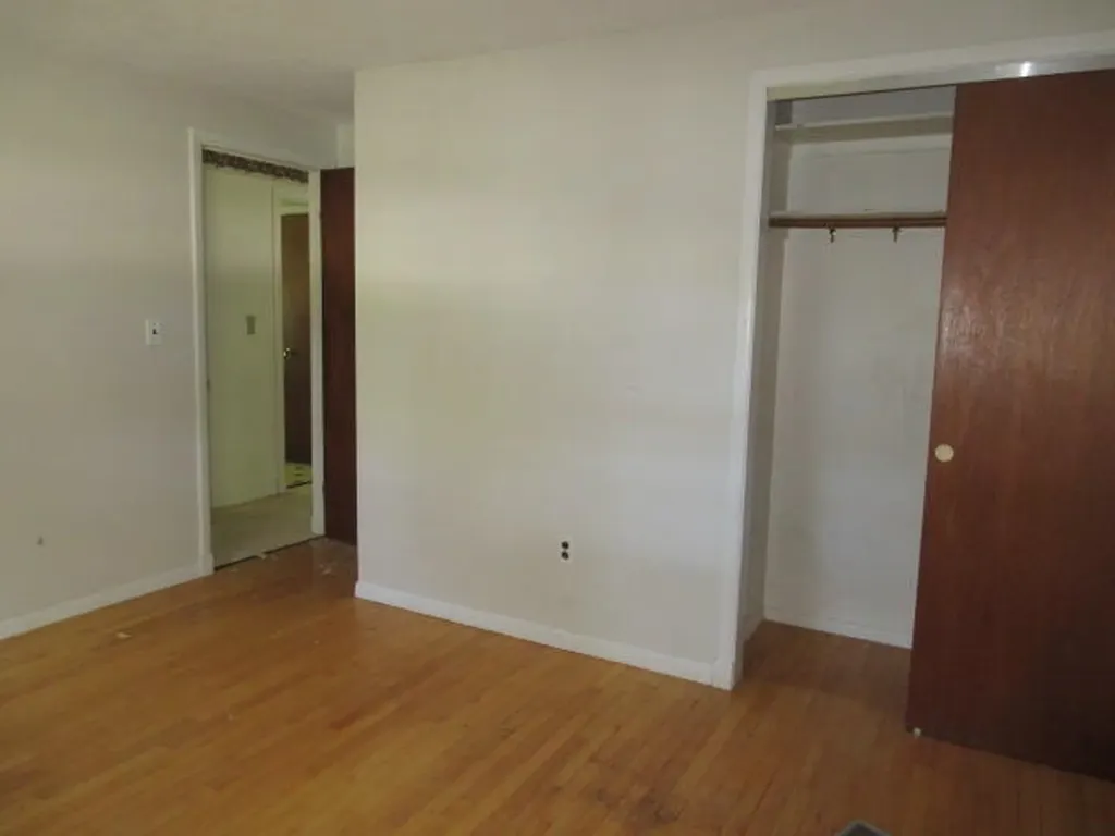29 Hutchinson Drive Augusta ME 04330
