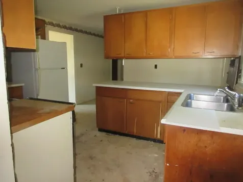 29 Hutchinson Drive Augusta ME 04330