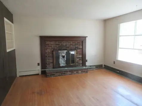 29 Hutchinson Drive Augusta ME 04330