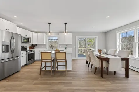 12 Shepherd Lane Windham ME 04062
