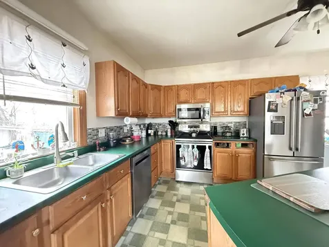 7 Bates Street Sanford ME 04073