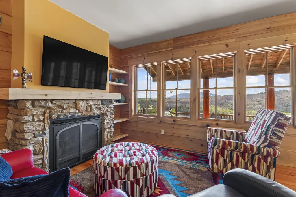 43 Summit Bridgton ME 04009