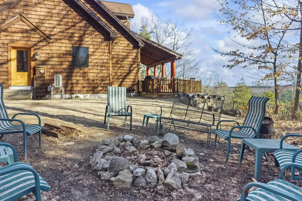 43 Summit Bridgton ME 04009