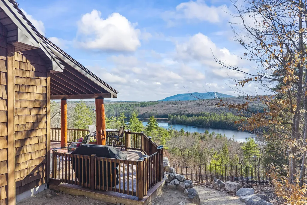 43 Summit Bridgton ME 04009