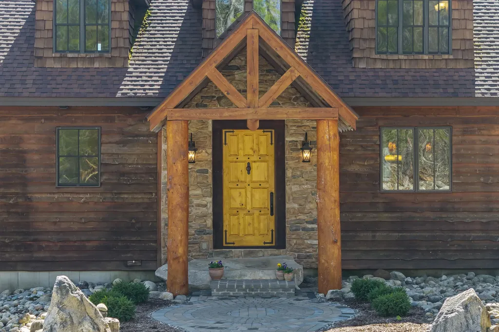 43 Summit Bridgton ME 04009