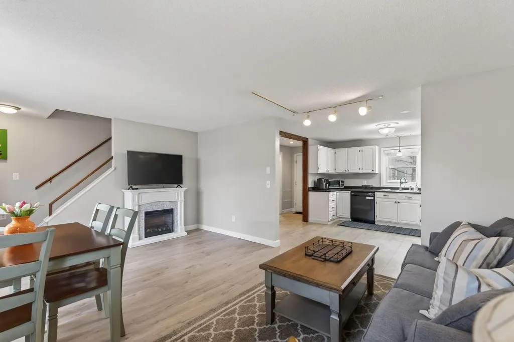 12 Wellstone Drive Portland ME 04103