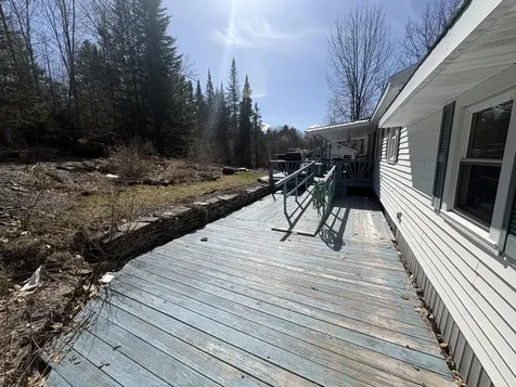 36 Hix Road Windsor ME 04363
