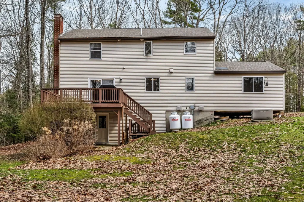 8 Evergreen Drive Freeport ME 04032