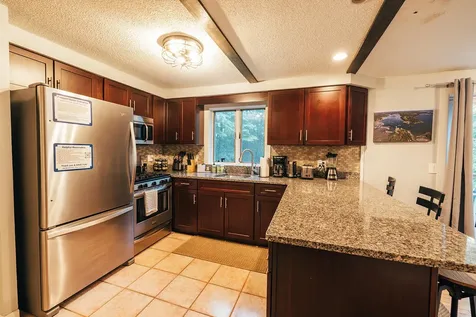 8 Evergreen Drive Freeport ME 04032