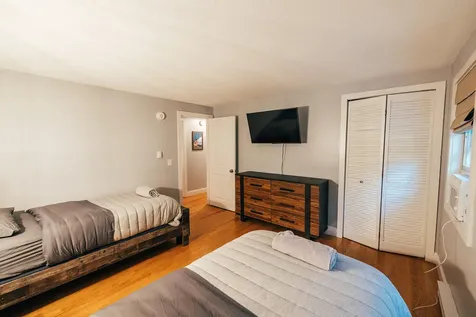 8 Evergreen Drive Freeport ME 04032