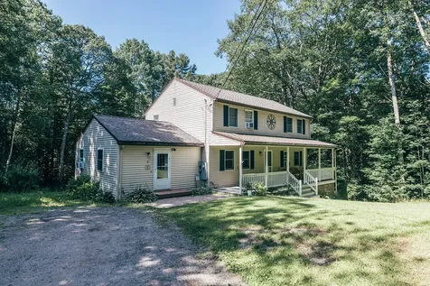 8 Evergreen Drive Freeport ME 04032
