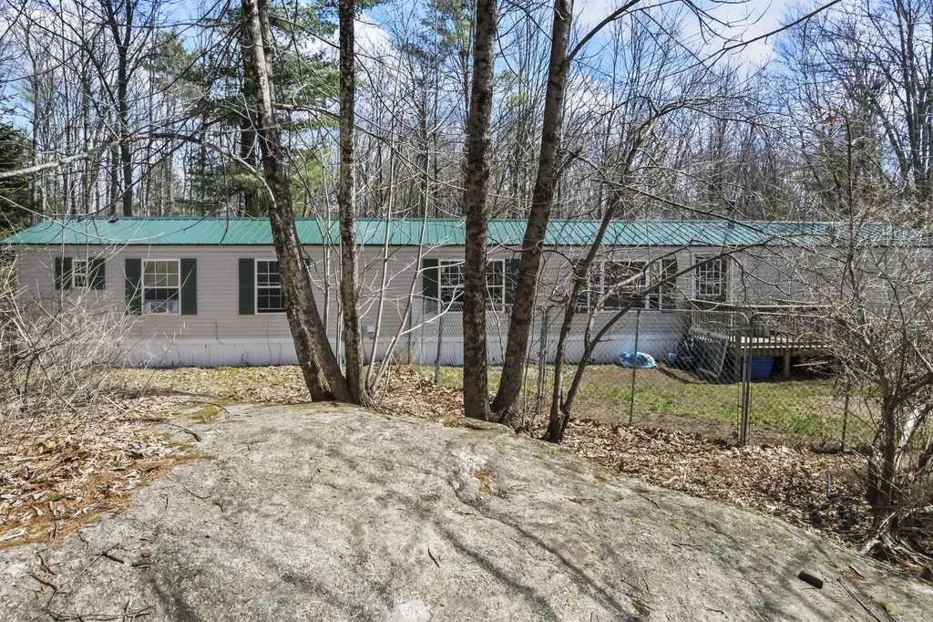 192 Bowdoinham Road Lisbon ME 04252