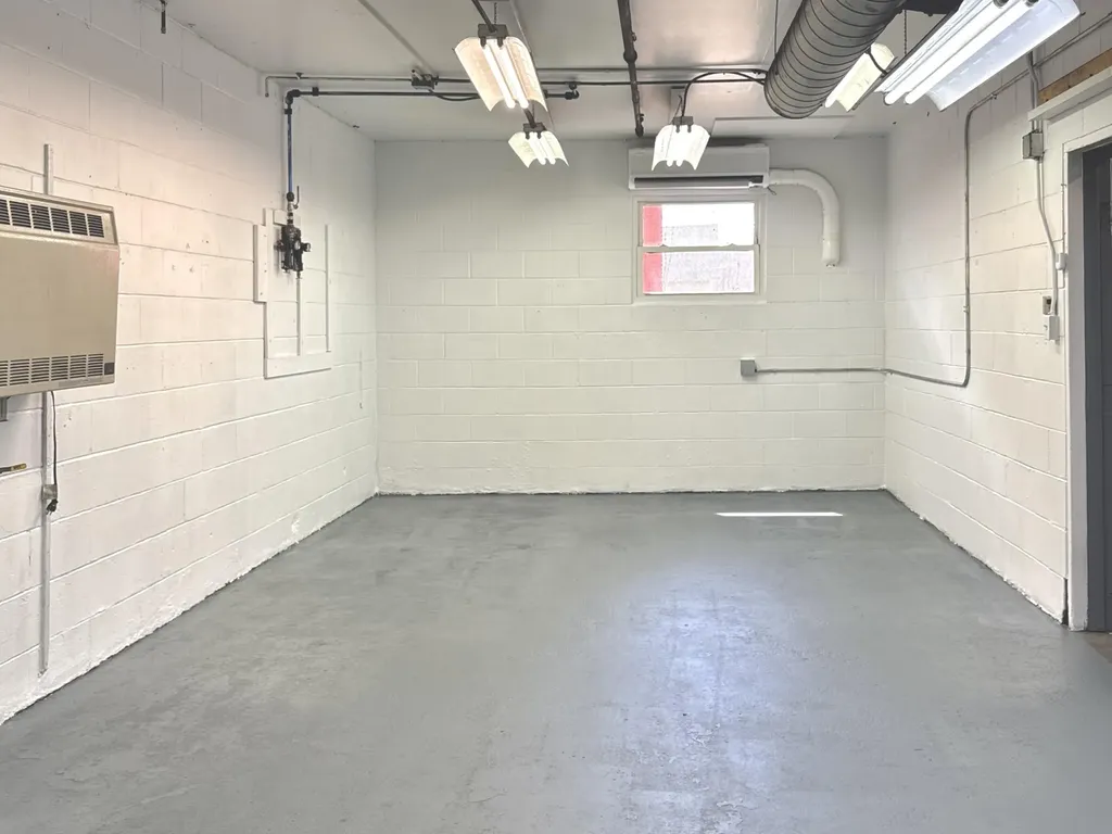7 Enterprise Street Lewiston ME 04240