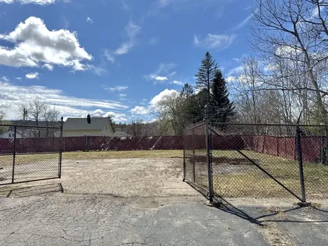 7 Enterprise Street Lewiston ME 04240