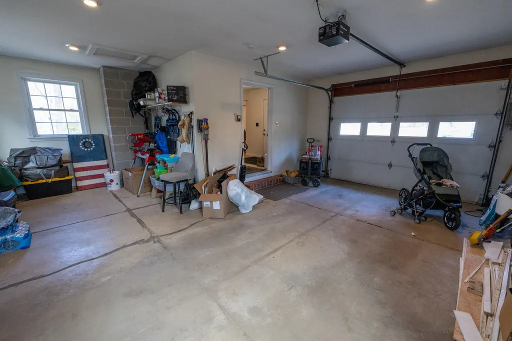 179 Egypt Road Raymond ME 04071