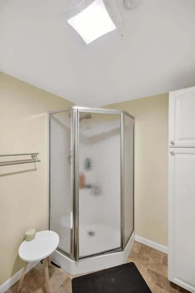 179 Egypt Road Raymond ME 04071