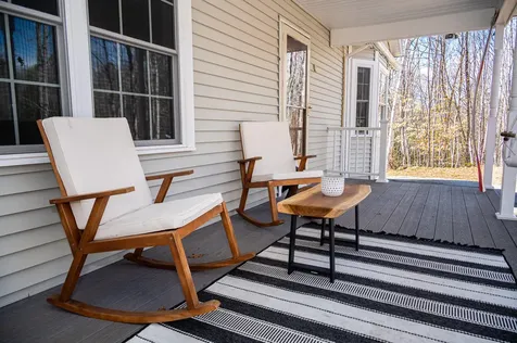 179 Egypt Road Raymond ME 04071