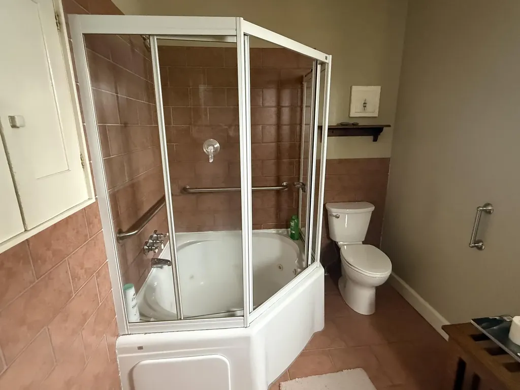 126 Grove Street Bangor ME 04401