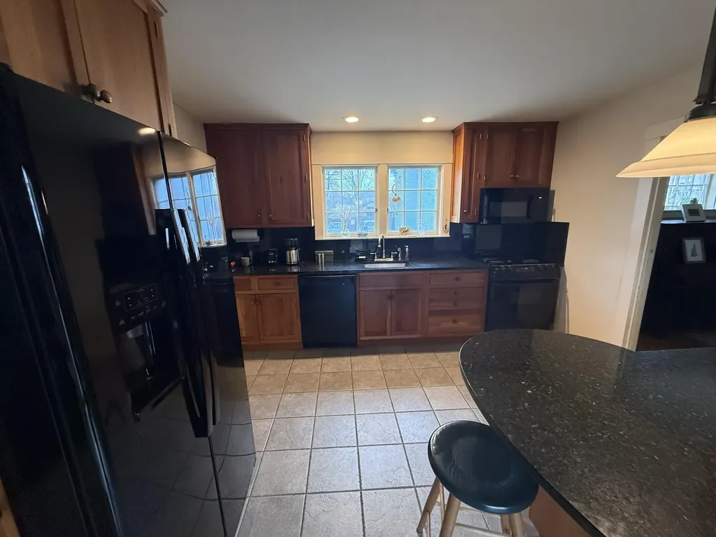 126 Grove Street Bangor ME 04401