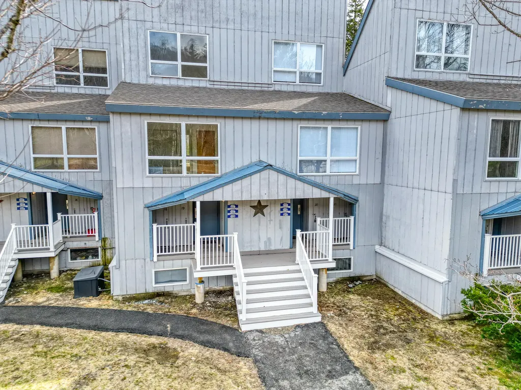 1120 Left Bank Carrabassett Valley ME 04947