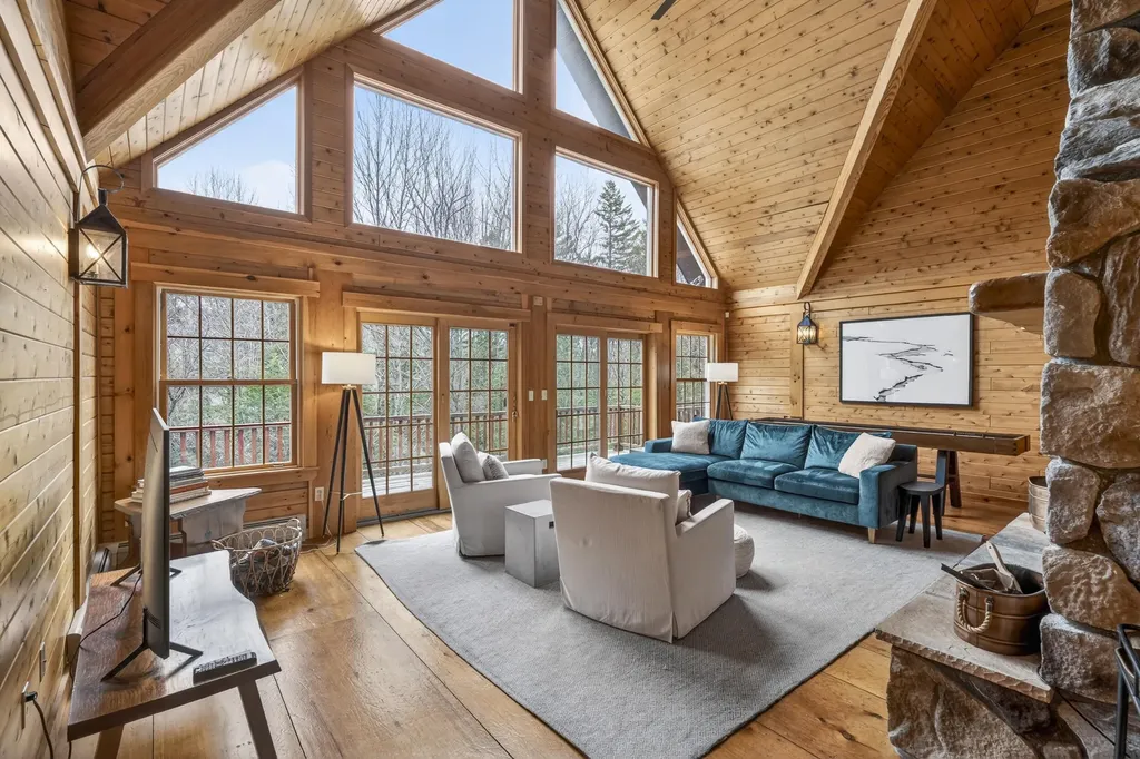 75 Valley View Drive Newry ME 04261