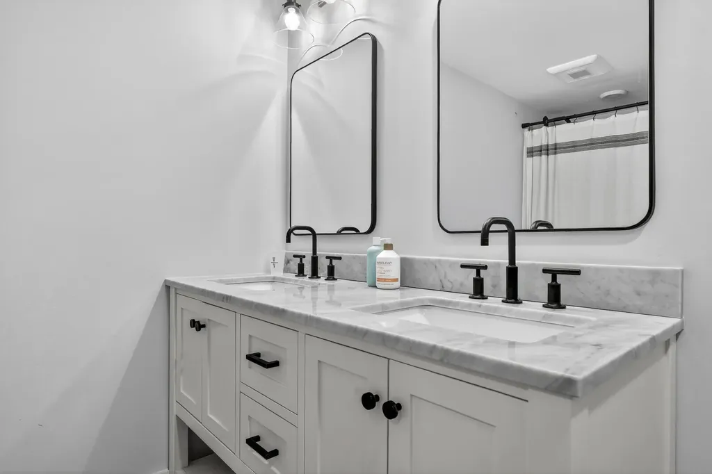 75 Valley View Drive Newry ME 04261