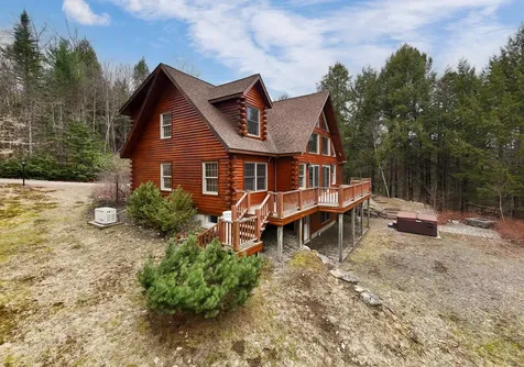 75 Valley View Drive Newry ME 04261