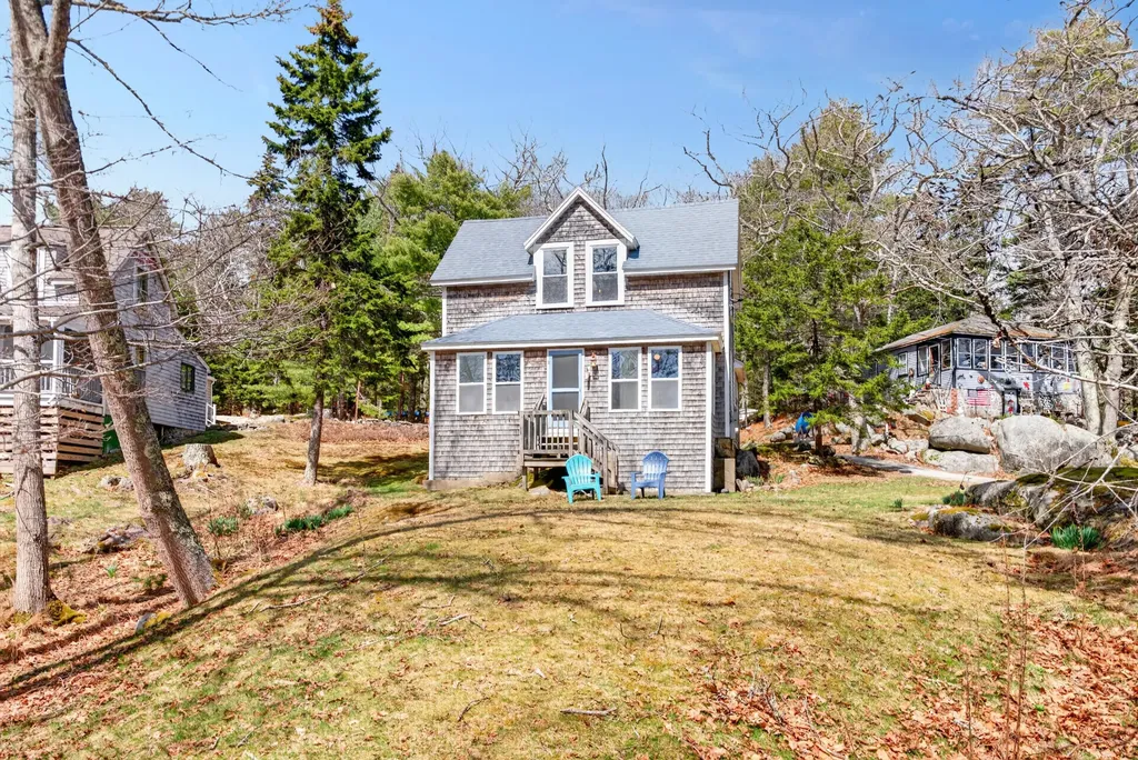 12 Spruce Gum Lane Georgetown ME 04548