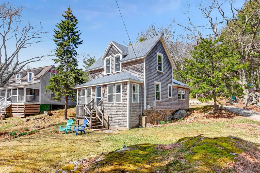 12 Spruce Gum Lane Georgetown ME 04548