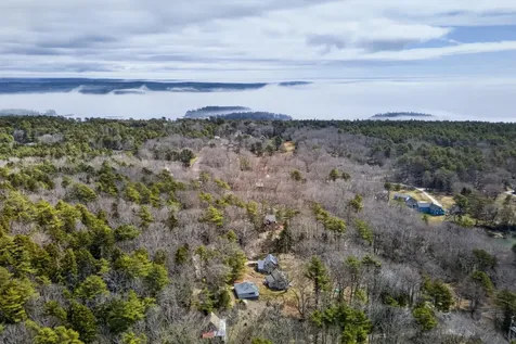 12 Spruce Gum Lane Georgetown ME 04548