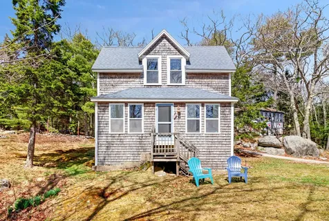 12 Spruce Gum Lane Georgetown ME 04548