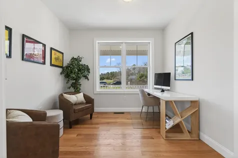 31 Stretch Lane Arundel ME 04046