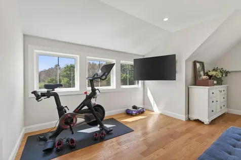 31 Stretch Lane Arundel ME 04046