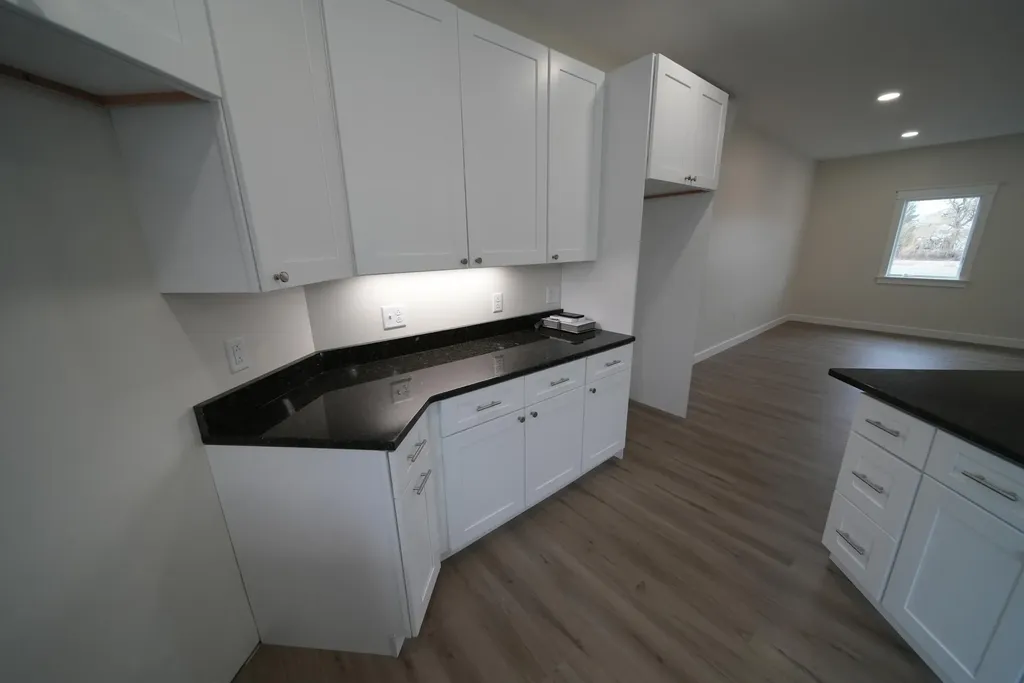 9 Lilac Lane Houlton ME 04730