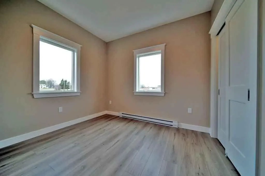 9 Lilac Lane Houlton ME 04730