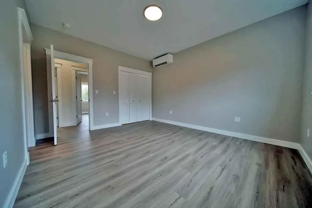 9 Lilac Lane Houlton ME 04730