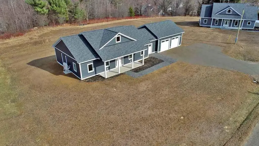 9 Lilac Lane Houlton ME 04730