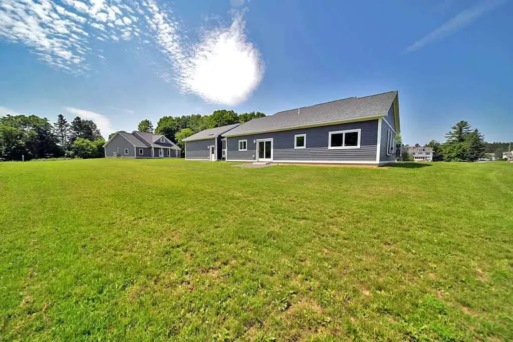 9 Lilac Lane Houlton ME 04730