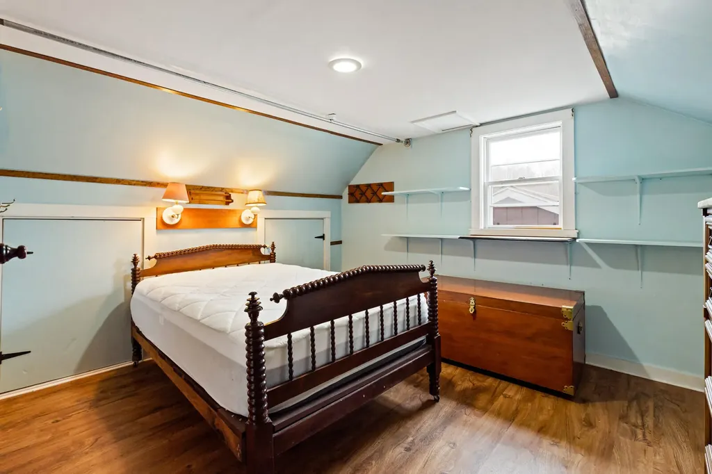 166 Cedar Street Rockland ME 04841