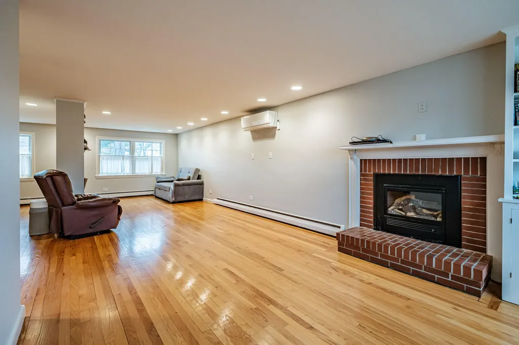 112 Craigie Street Portland ME 04102