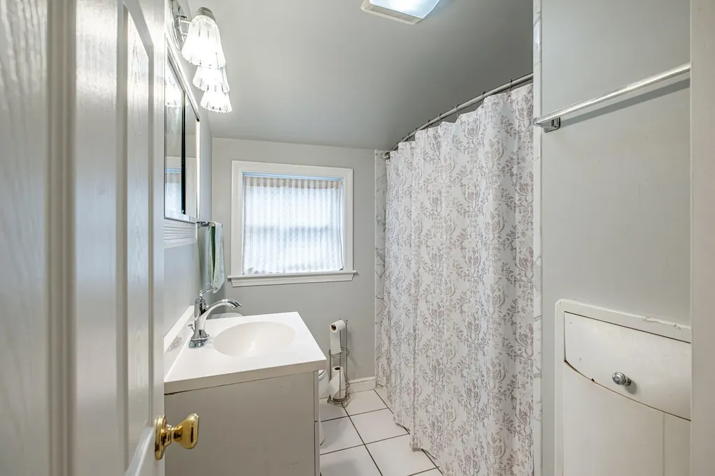 112 Craigie Street Portland ME 04102