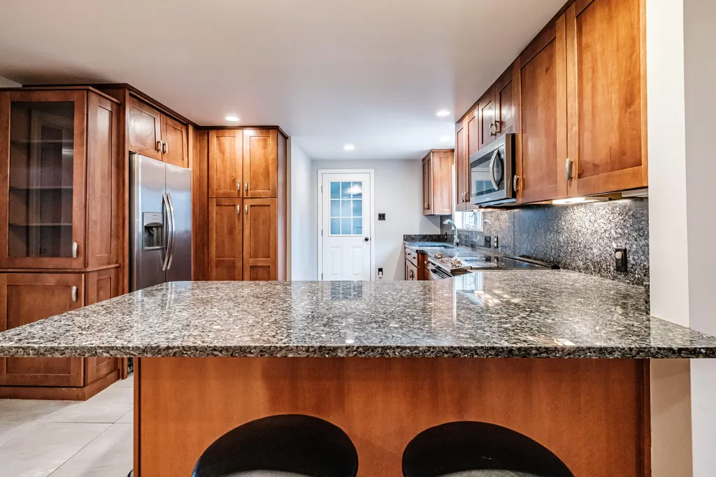 112 Craigie Street Portland ME 04102