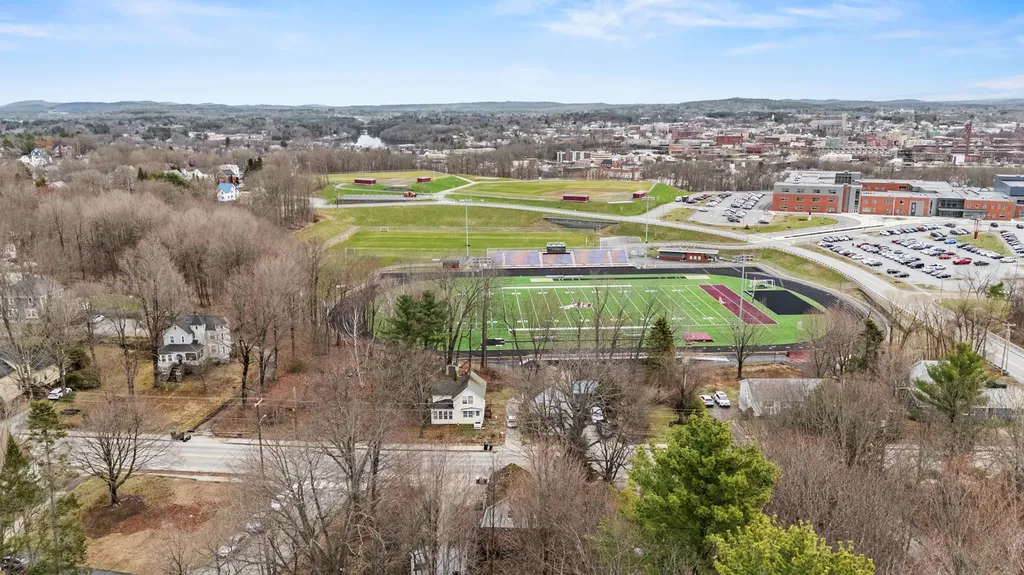 67 Western Avenue Auburn ME 04210