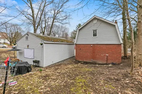 67 Western Avenue Auburn ME 04210