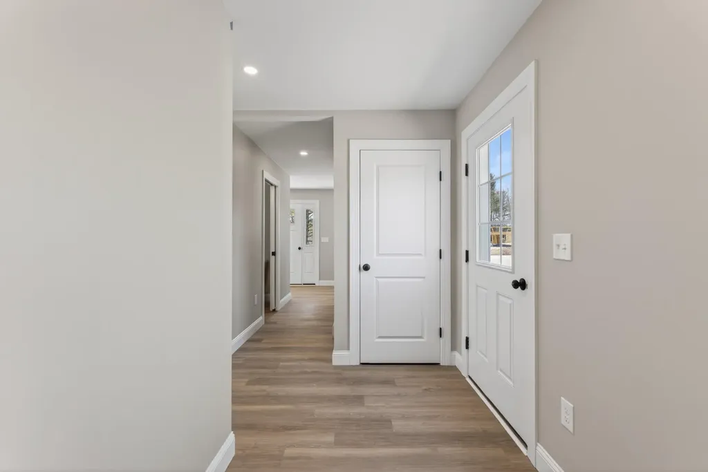 12 Shepherd Lane Windham ME 04062